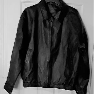 Gorgeous St John's Bay Black Leather Bomber Jacket